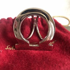 Salvatore Ferragamo Silver-tone Gancini Scarf Ring